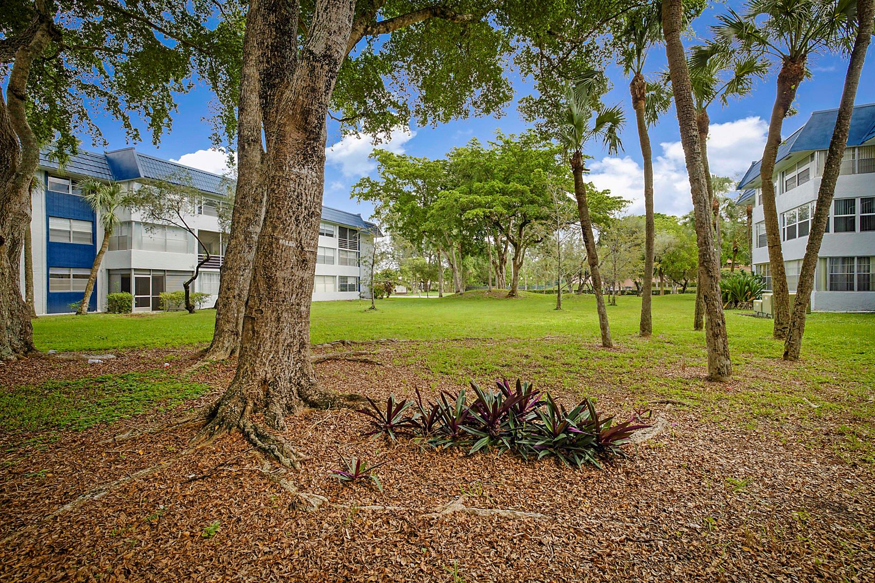 Holiday Springs - Residential