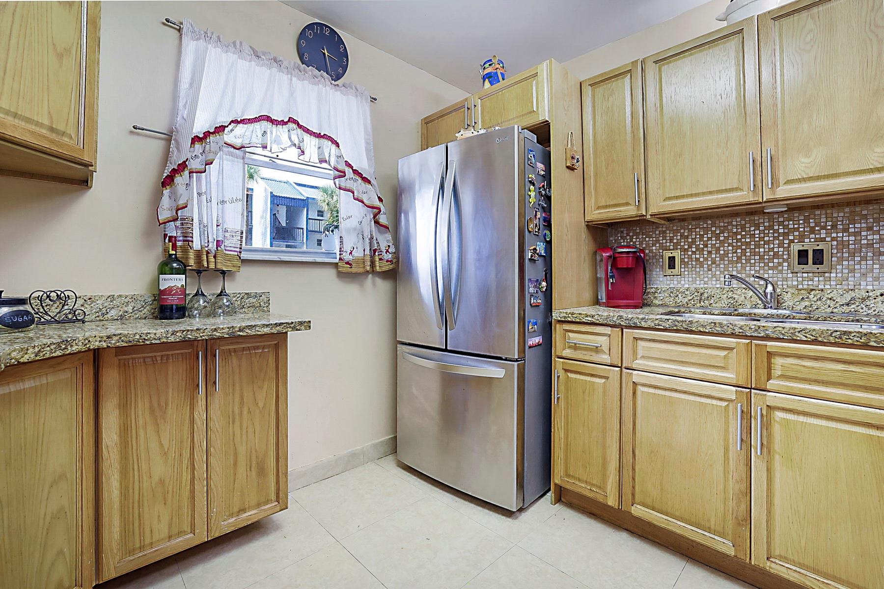 Holiday Springs - Residential