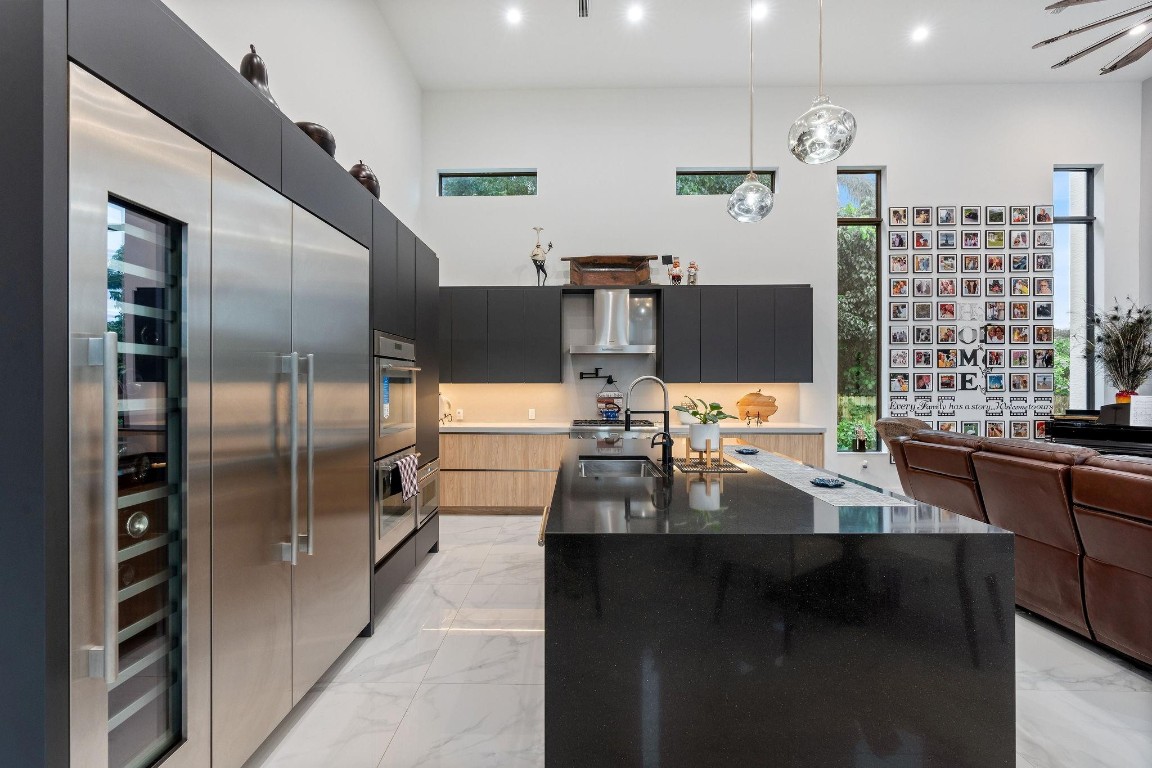 SUNSHINE RANCHES - Residential