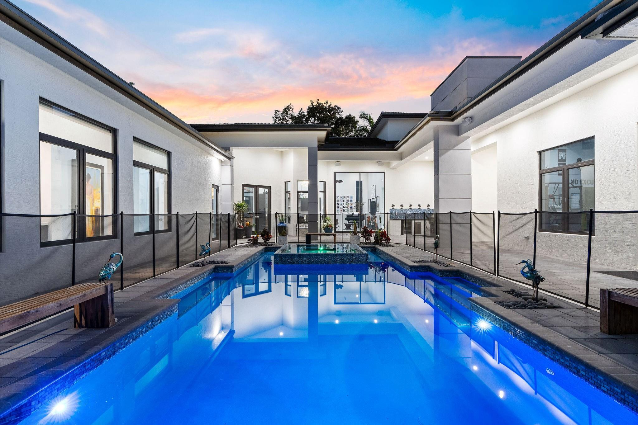 SUNSHINE RANCHES - Residential