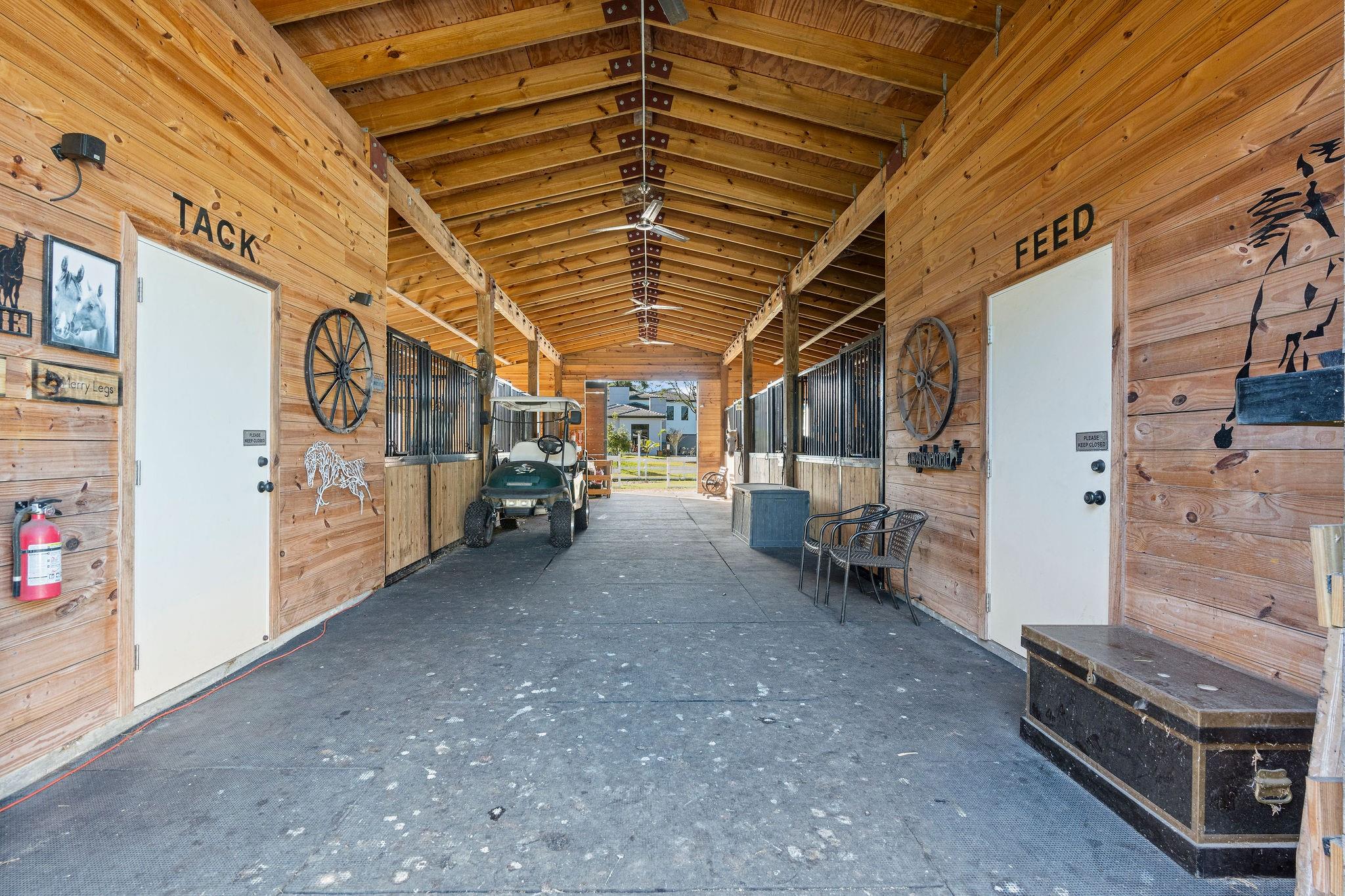 SUNSHINE RANCHES - Residential