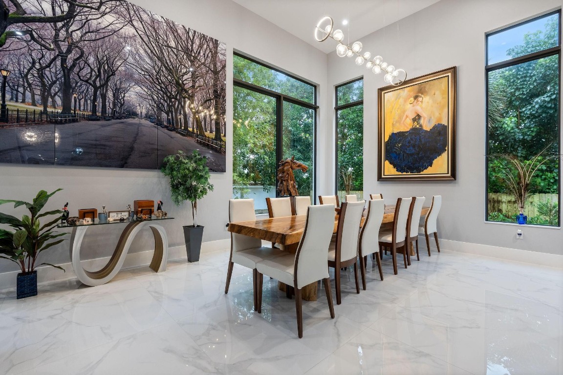 SUNSHINE RANCHES - Residential