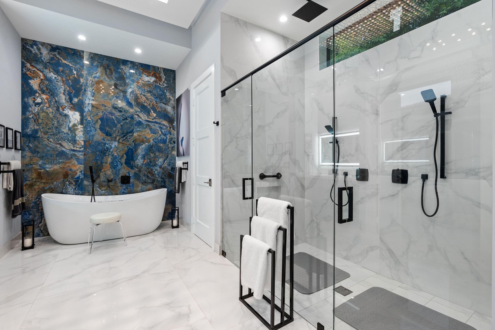 SUNSHINE RANCHES - Residential