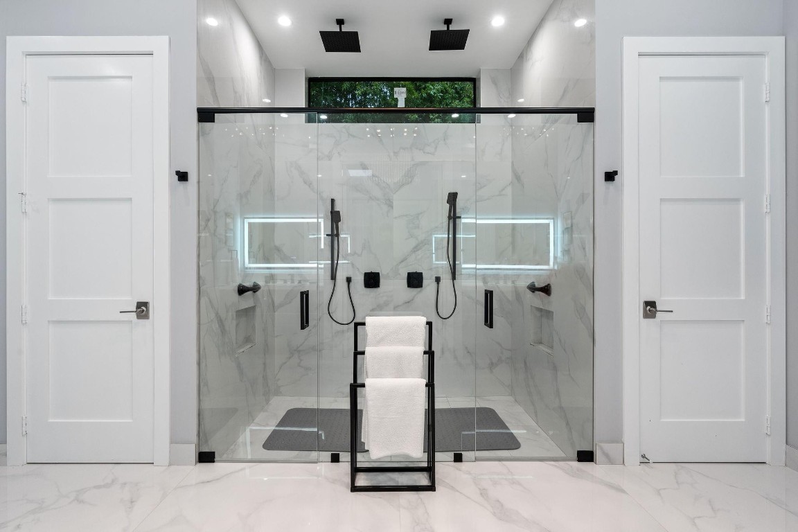 SUNSHINE RANCHES - Residential