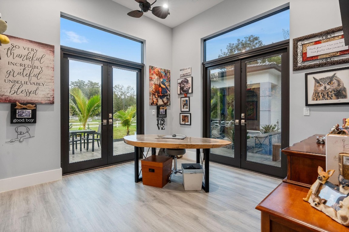 SUNSHINE RANCHES - Residential