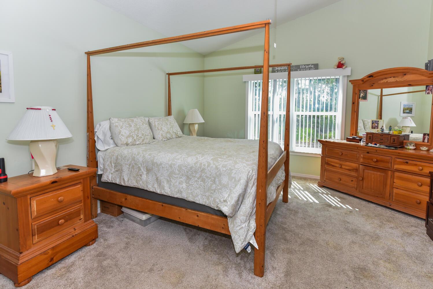 SUGAR PINES - Residential
