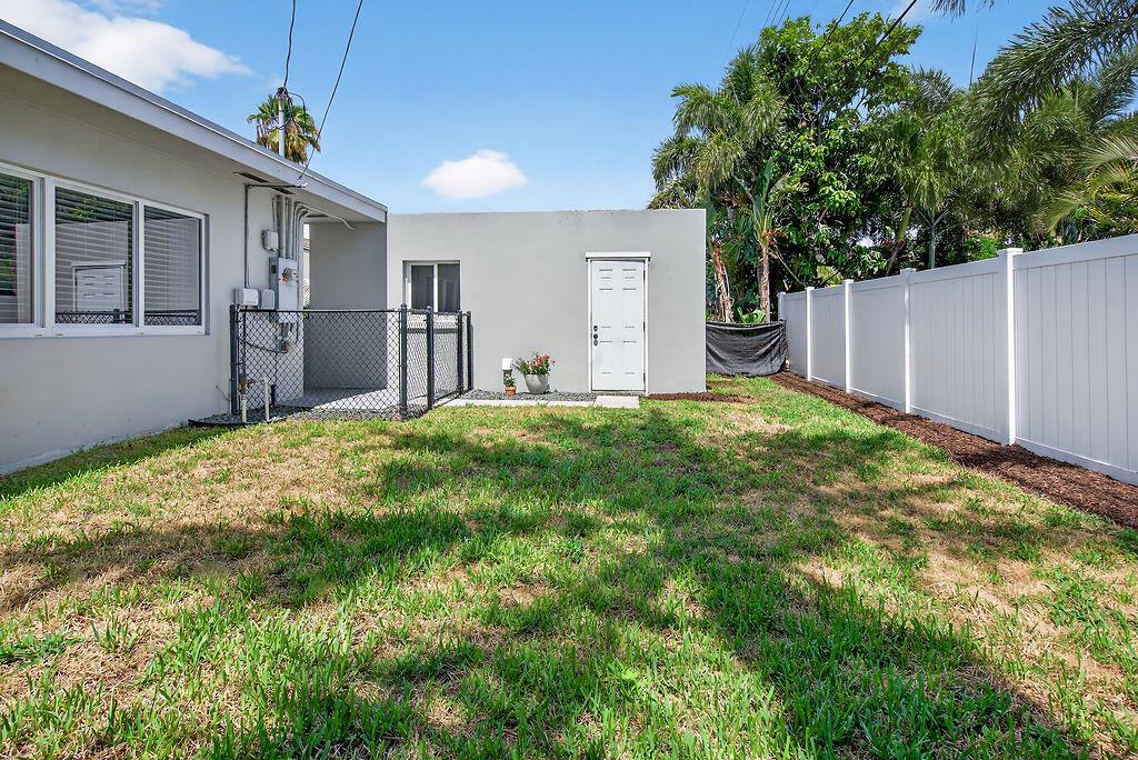 COLLEGE PARK ADD 1 - Residential Lease