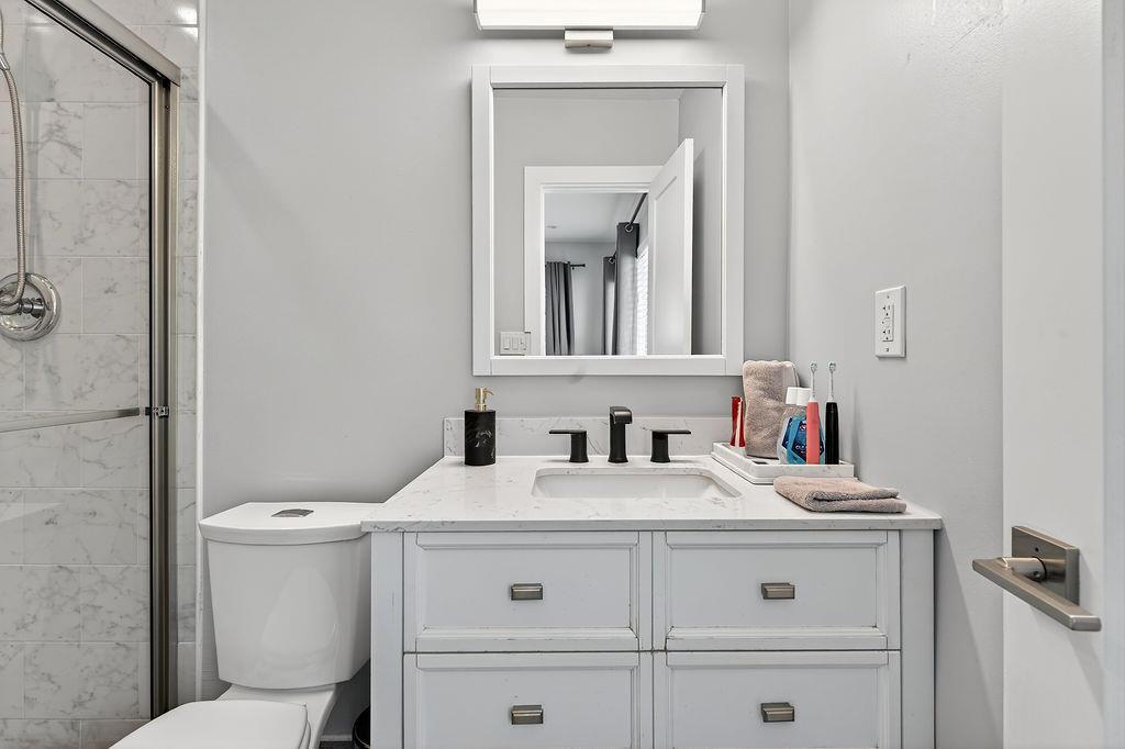 COLLEGE PARK ADD 1 - Residential Lease