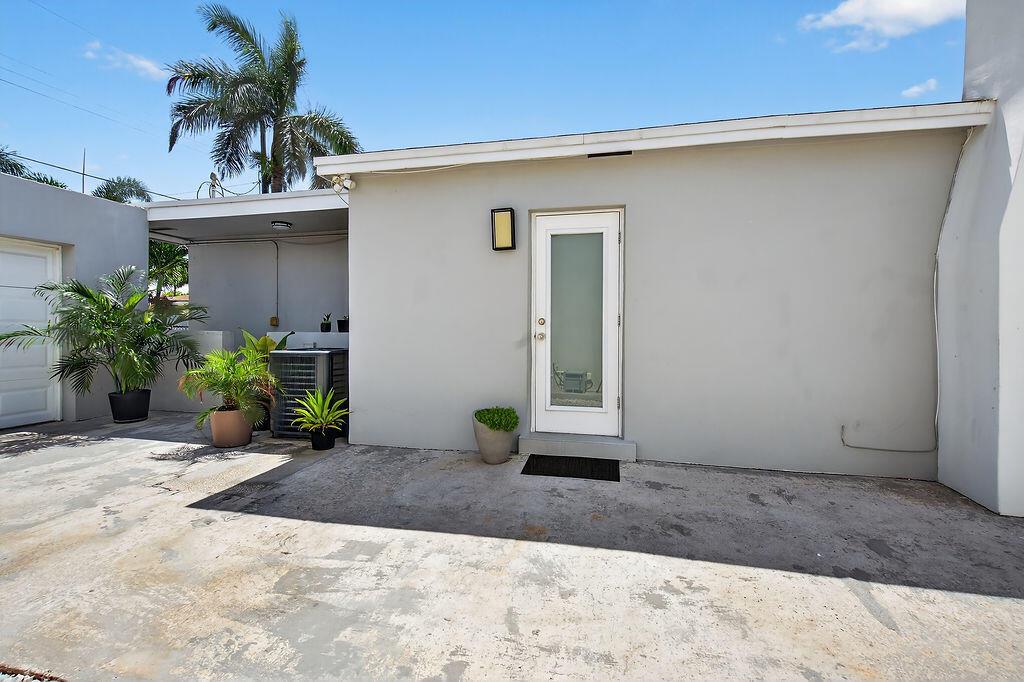 COLLEGE PARK ADD 1 - Residential Lease