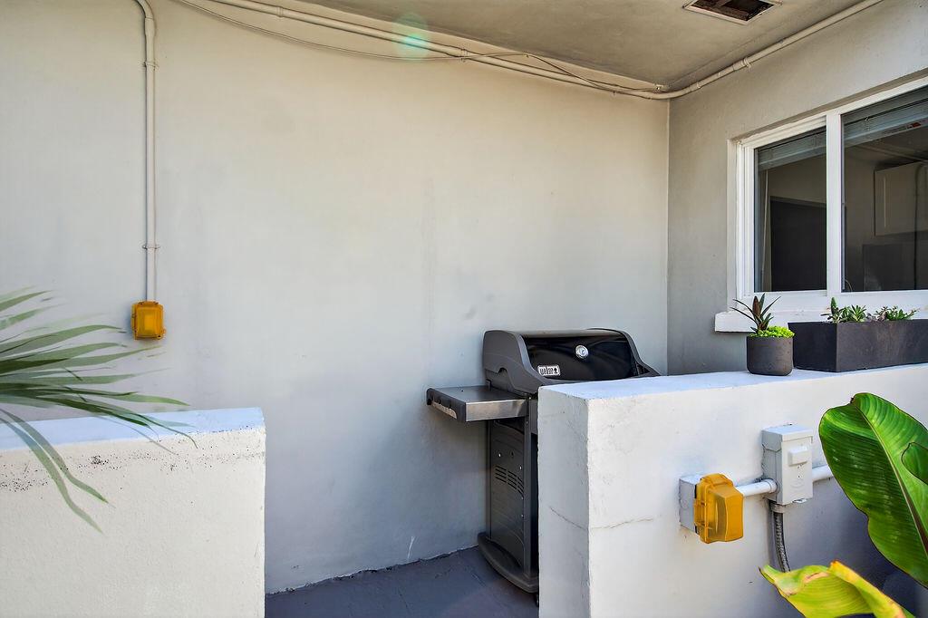 COLLEGE PARK ADD 1 - Residential Lease