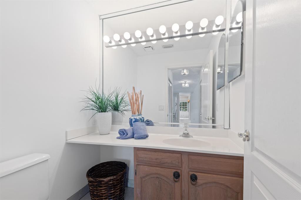 BREAKERS WEST - Residential