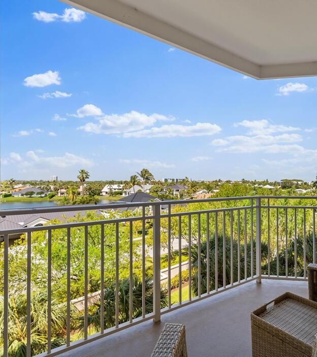 JUPITER BY THE SEA CONDO - Residential