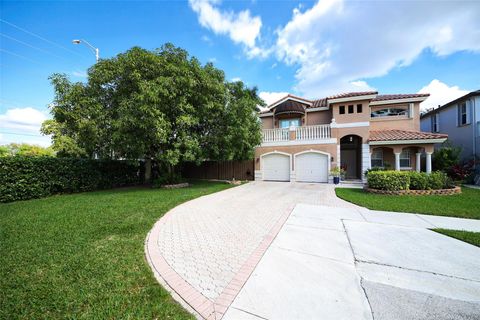 Single Family Residence in Miami FL 15201 139th Ct Ct.jpg