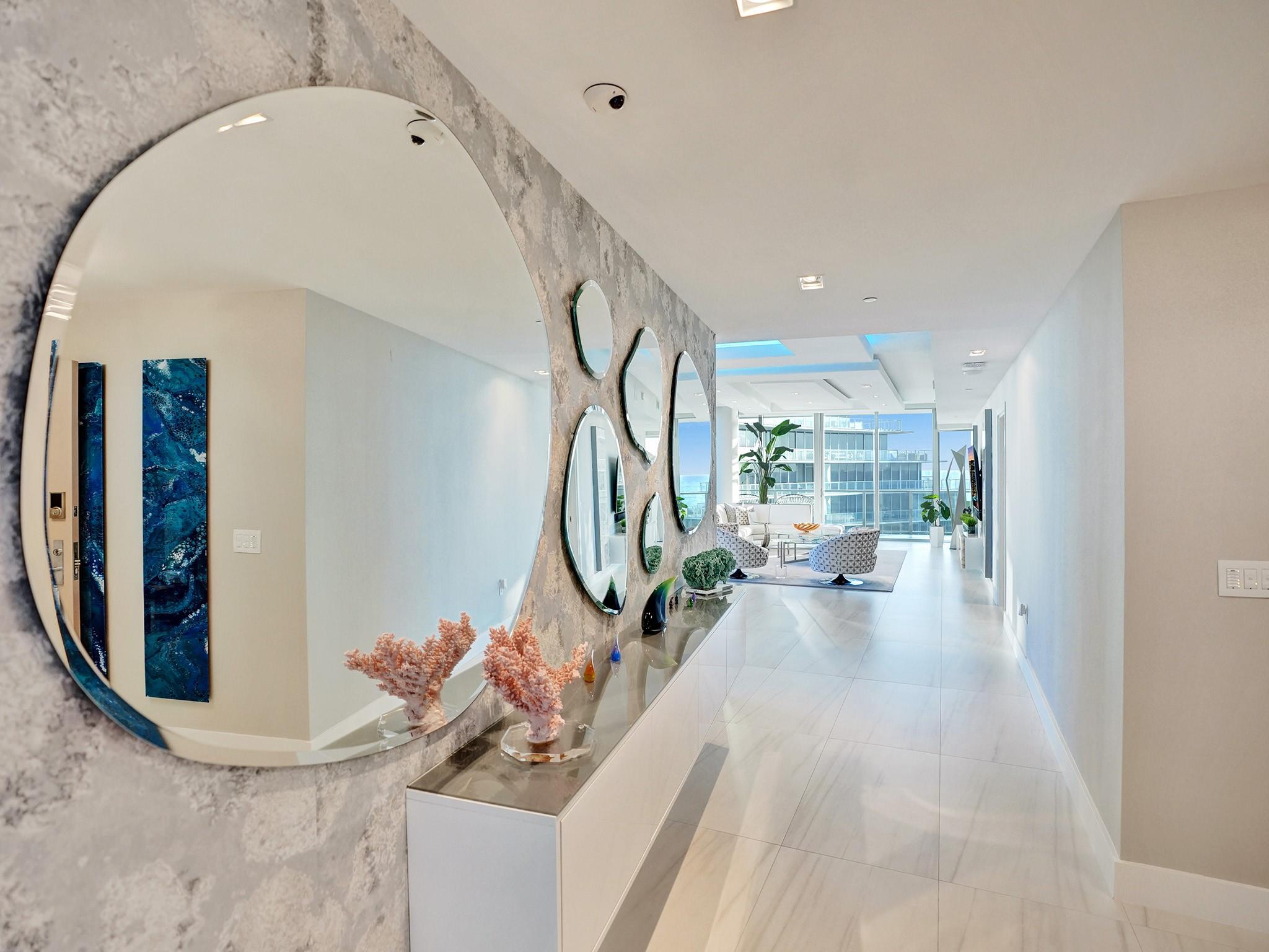 2200 N Ocean Boulevard S706