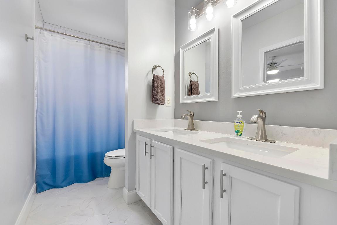 TOWNE PLACE - Residential