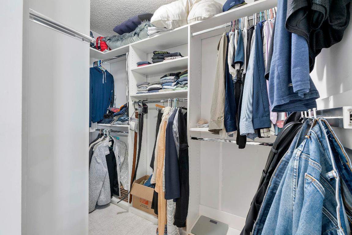 TOWNE PLACE - Residential