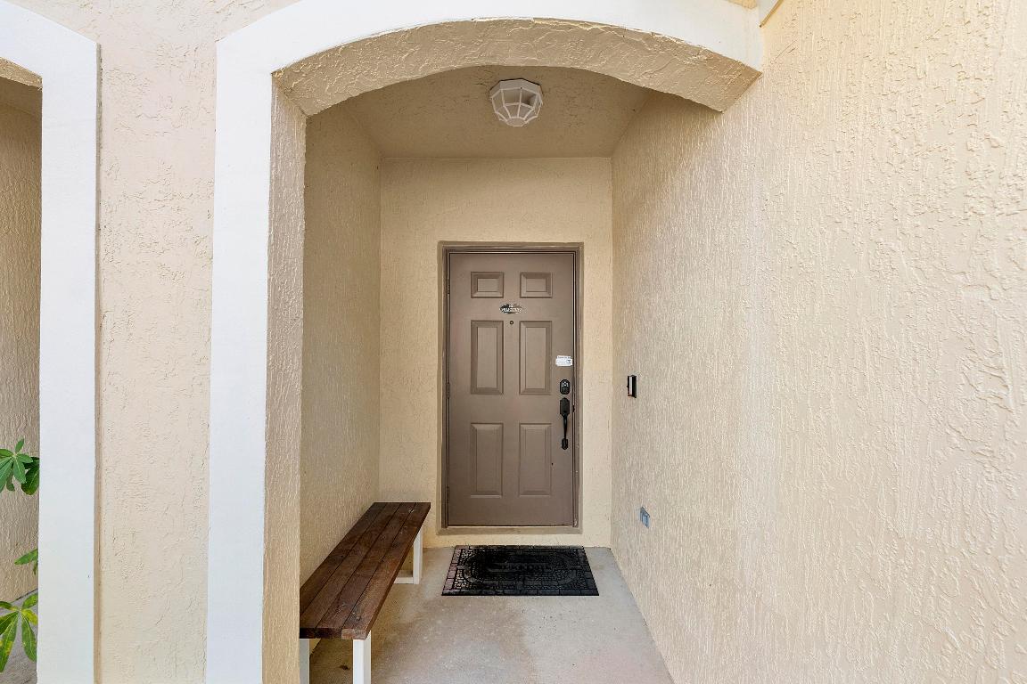 TOWNE PLACE - Residential