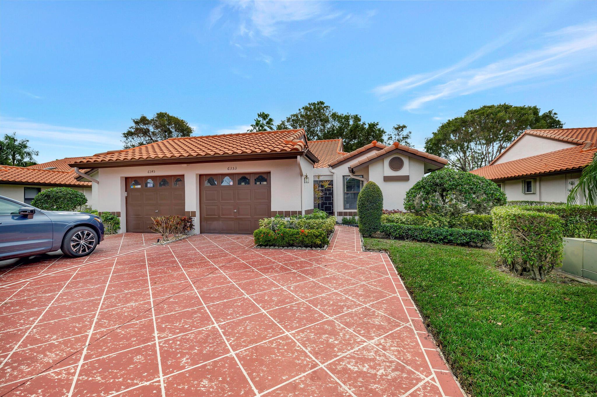 Huntington Pointe - Residential