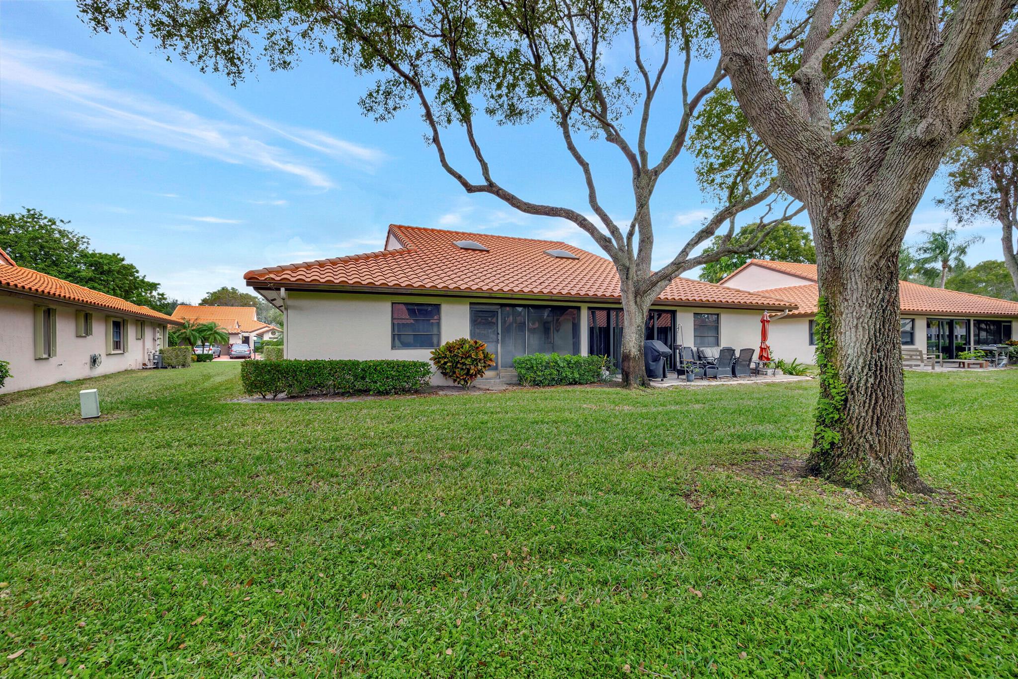 Huntington Pointe - Residential