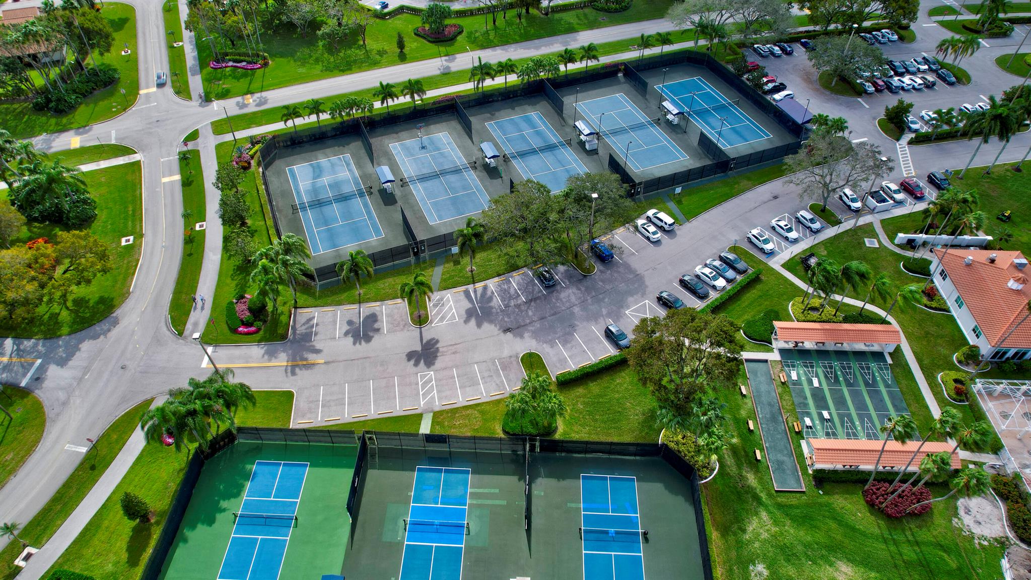 Huntington Pointe - Residential