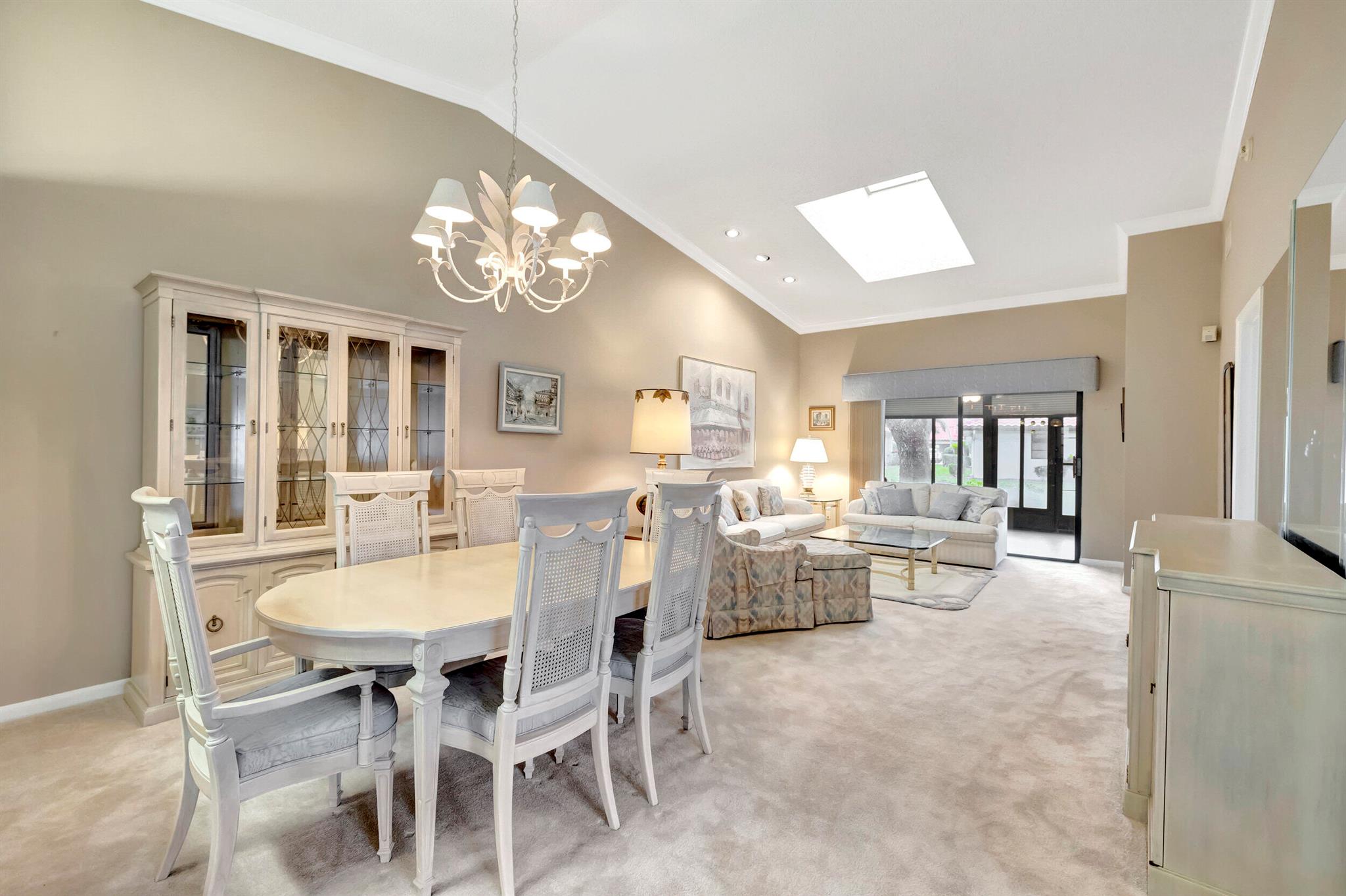 Huntington Pointe - Residential