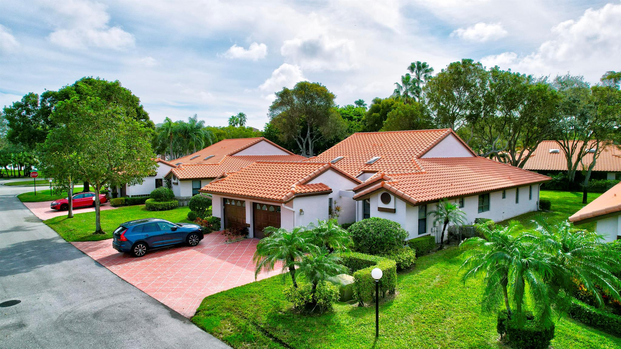 Huntington Pointe - Residential