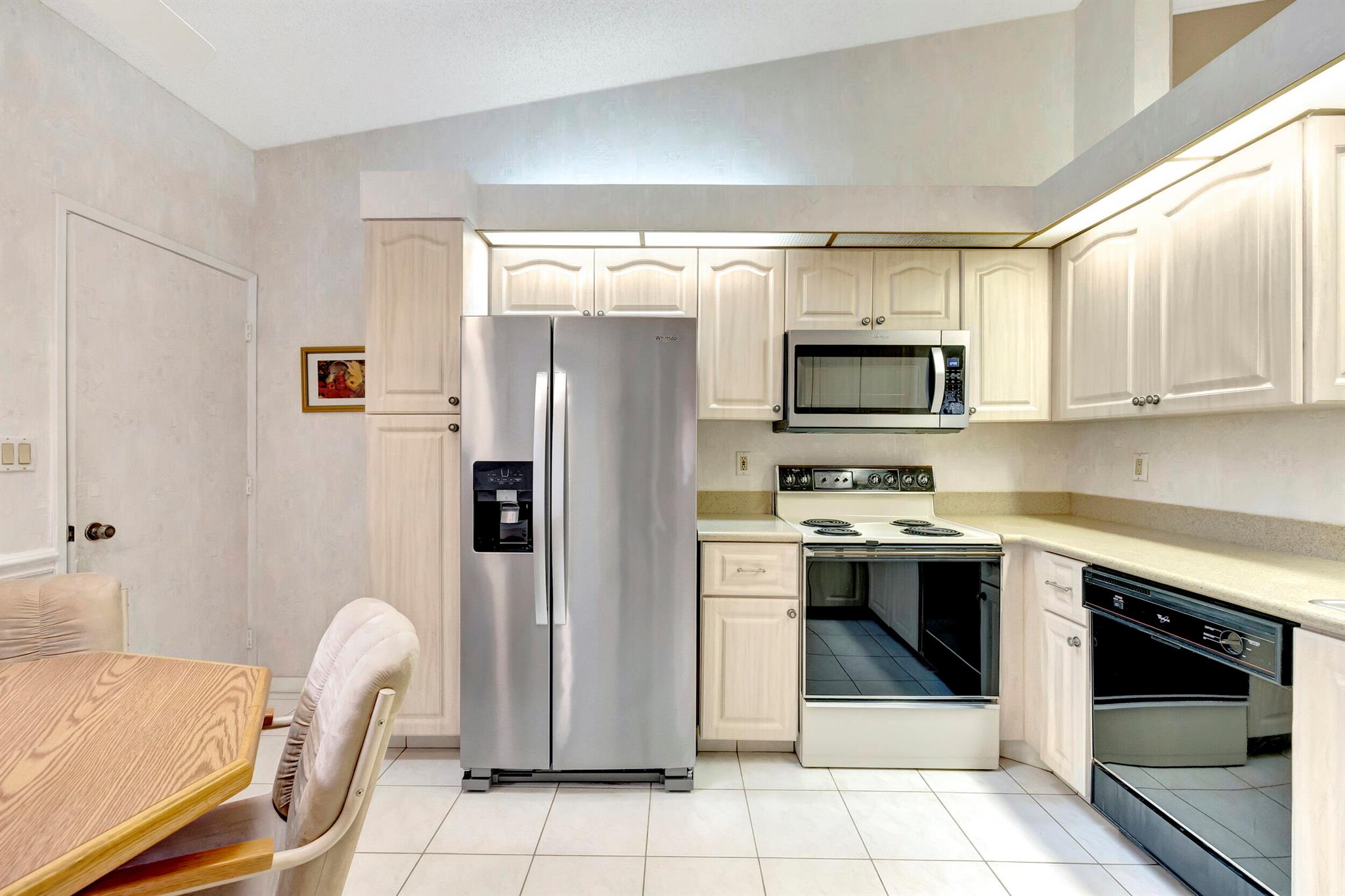 Huntington Pointe - Residential