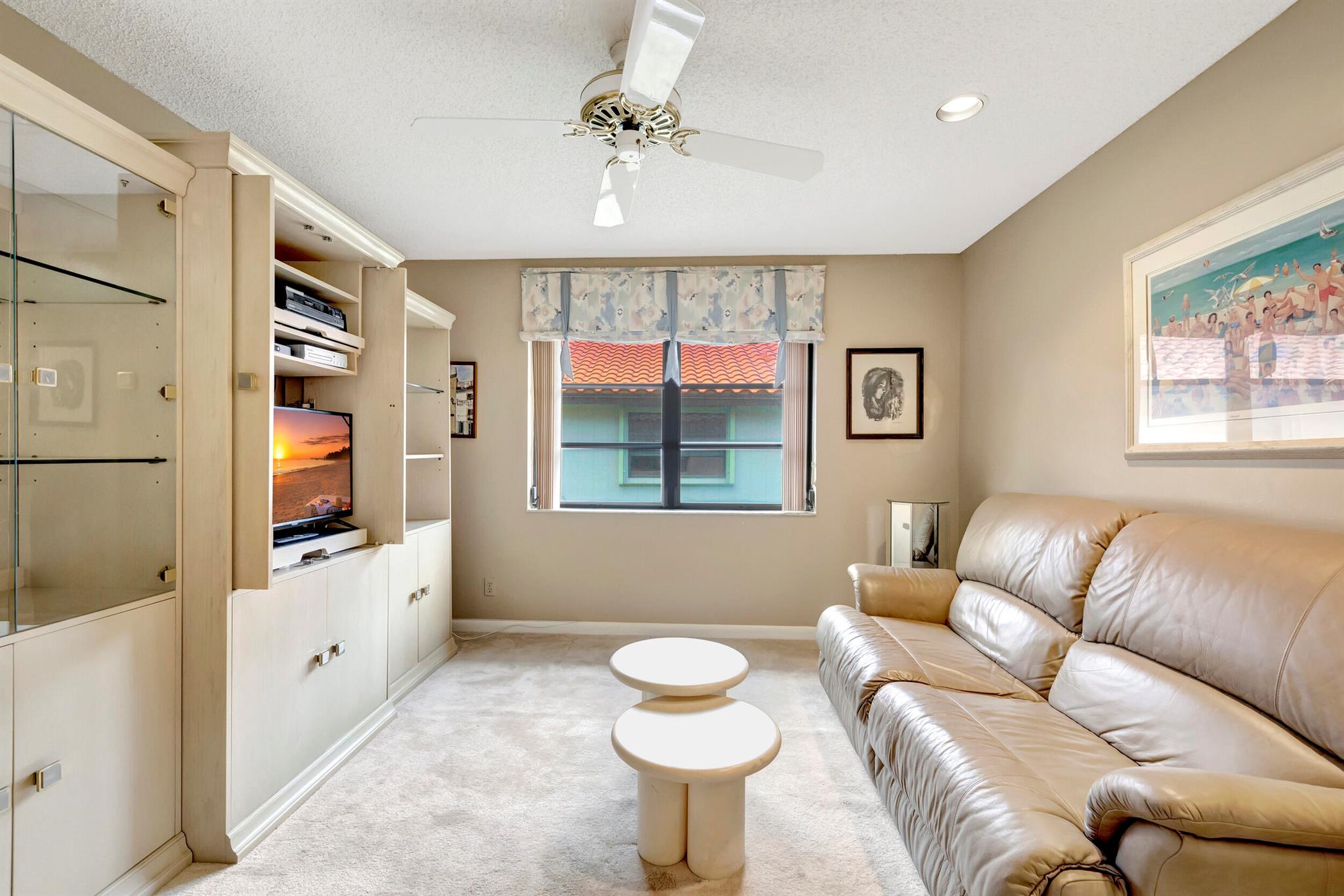 Huntington Pointe - Residential