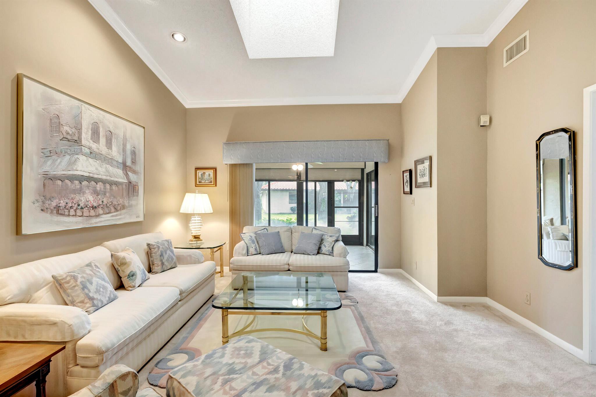 Huntington Pointe - Residential