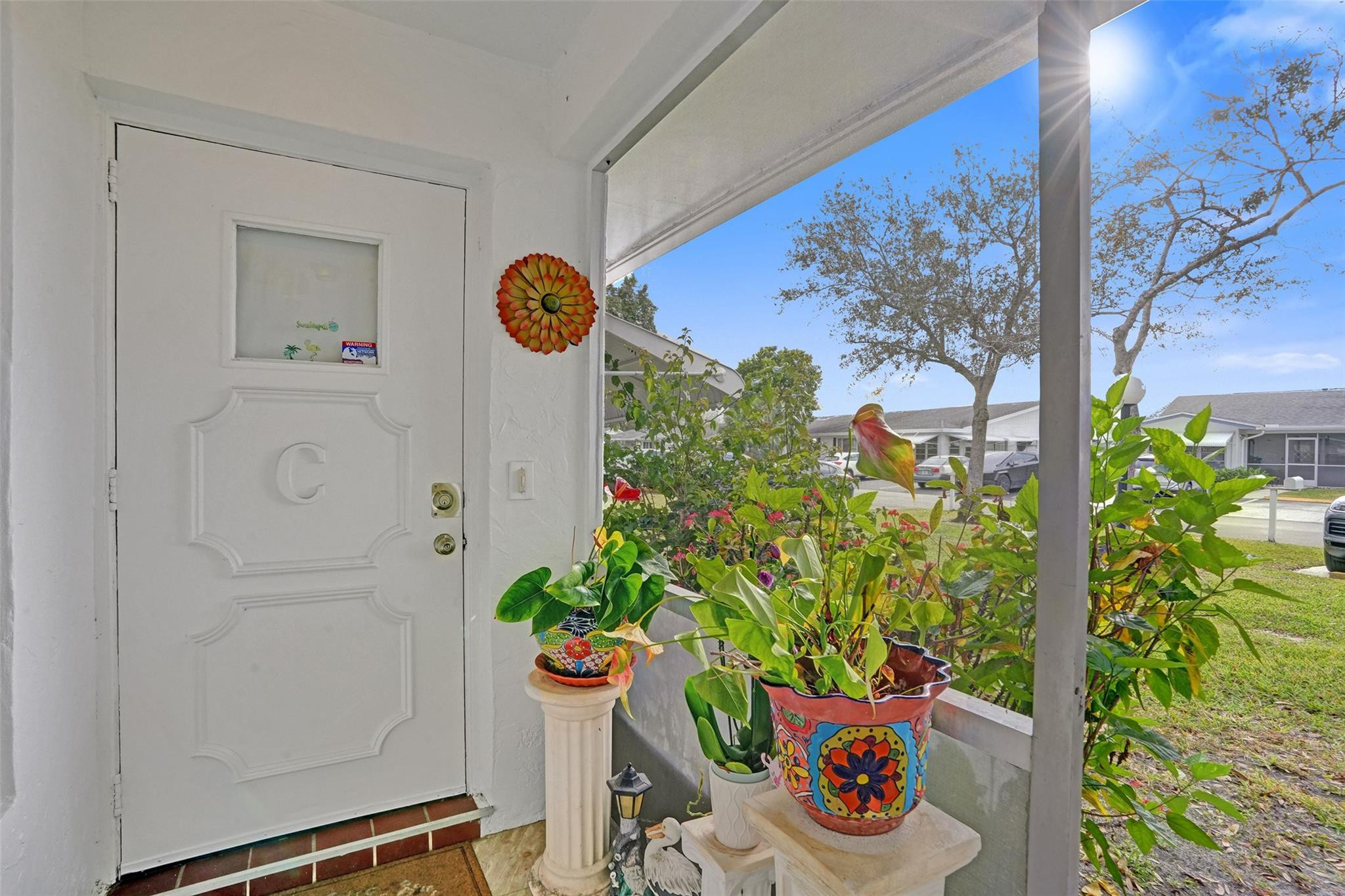 LAUDERDALE WEST - Residential