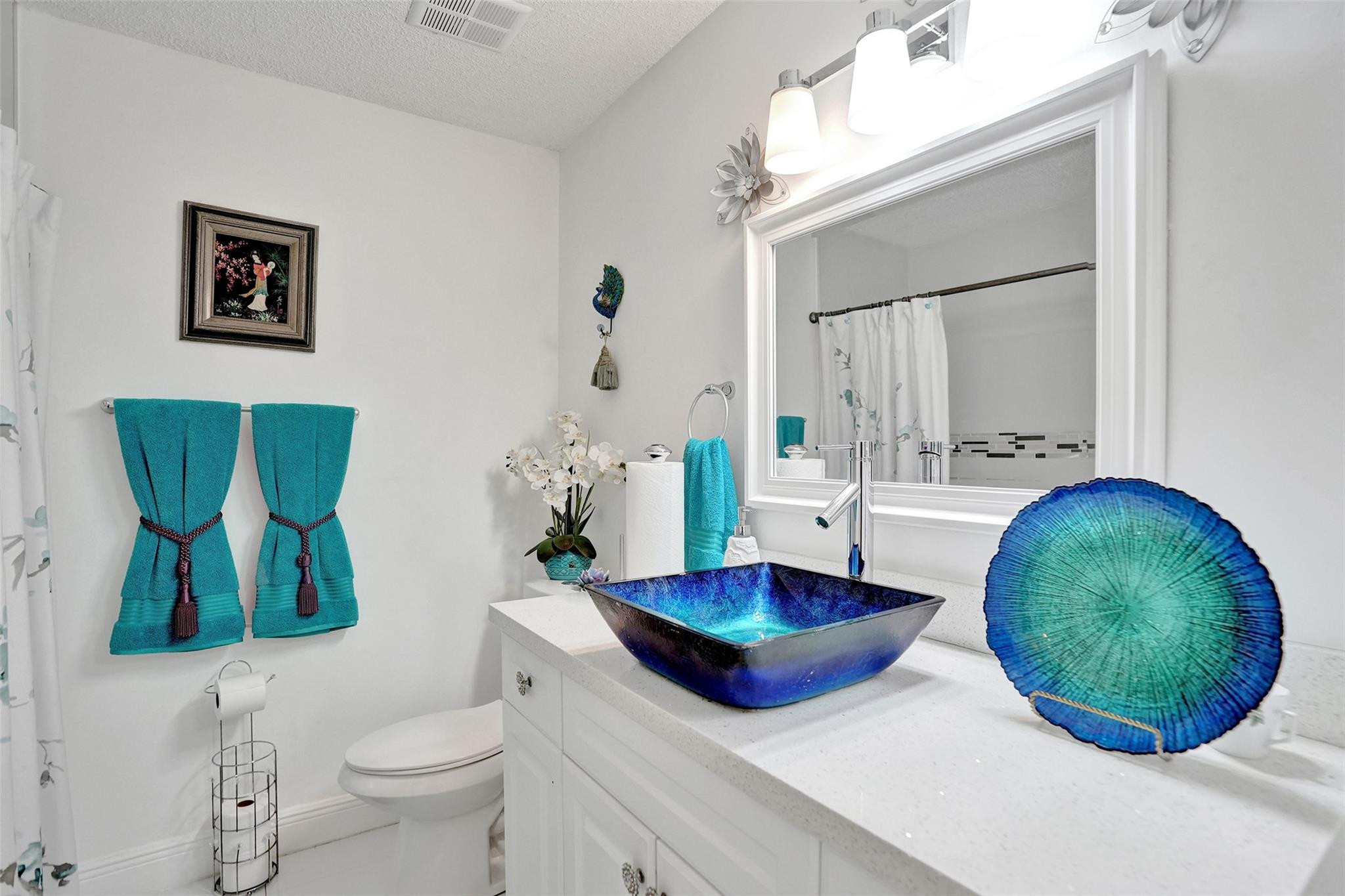 LAUDERDALE WEST - Residential