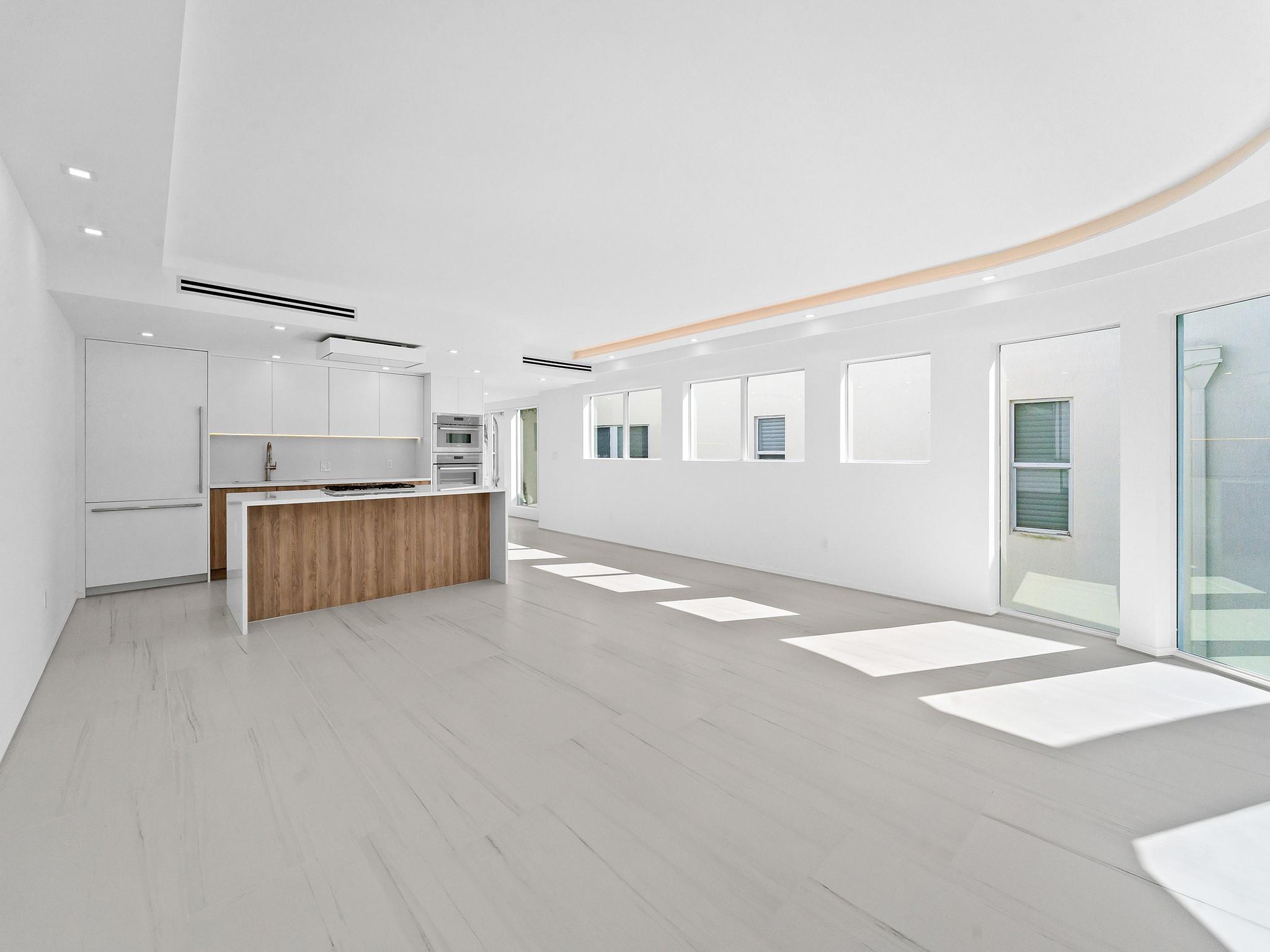 421 Hendricks Isle - Residential