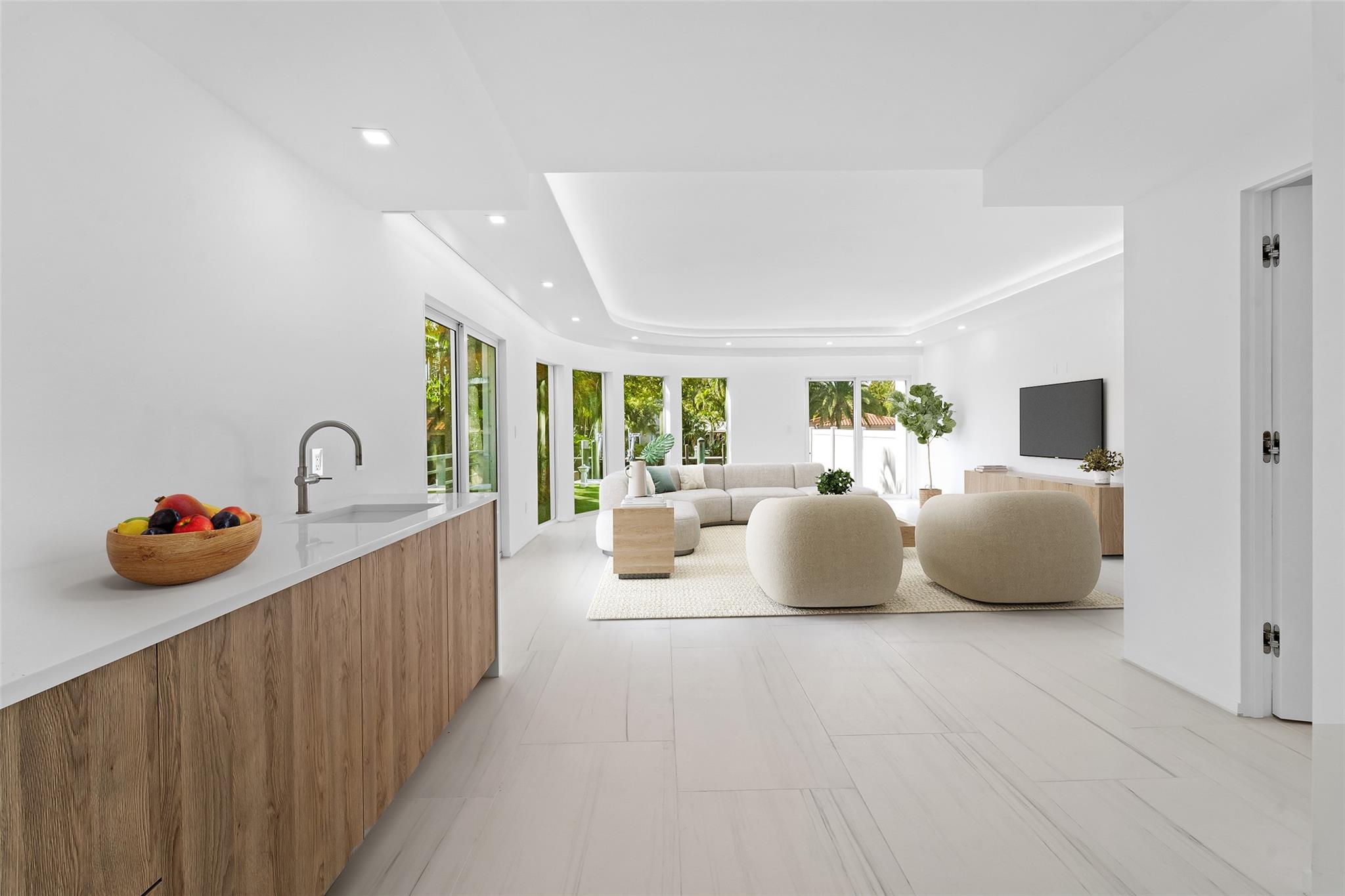 421 Hendricks Isle - Residential