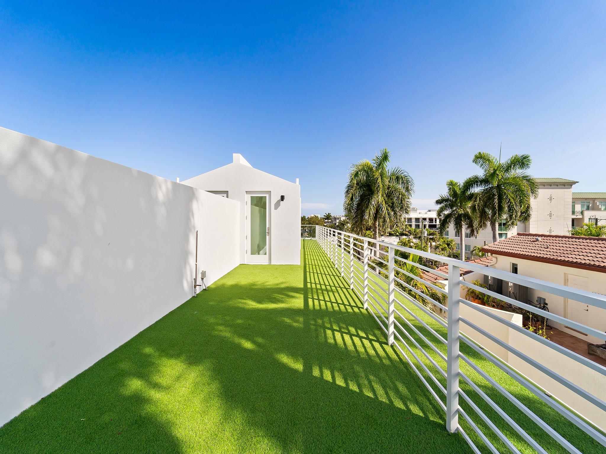 421 Hendricks Isle - Residential