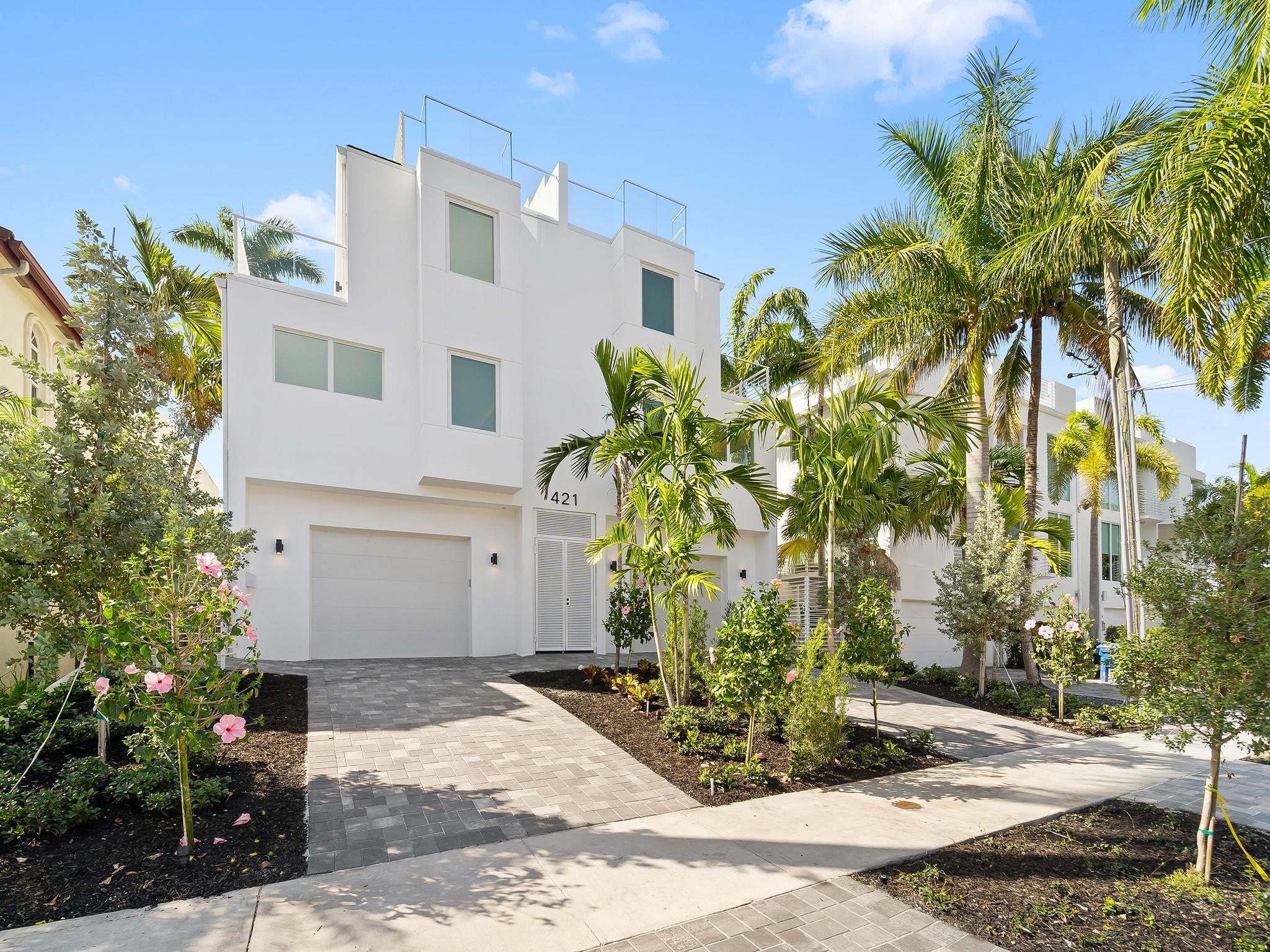 421 Hendricks Isle