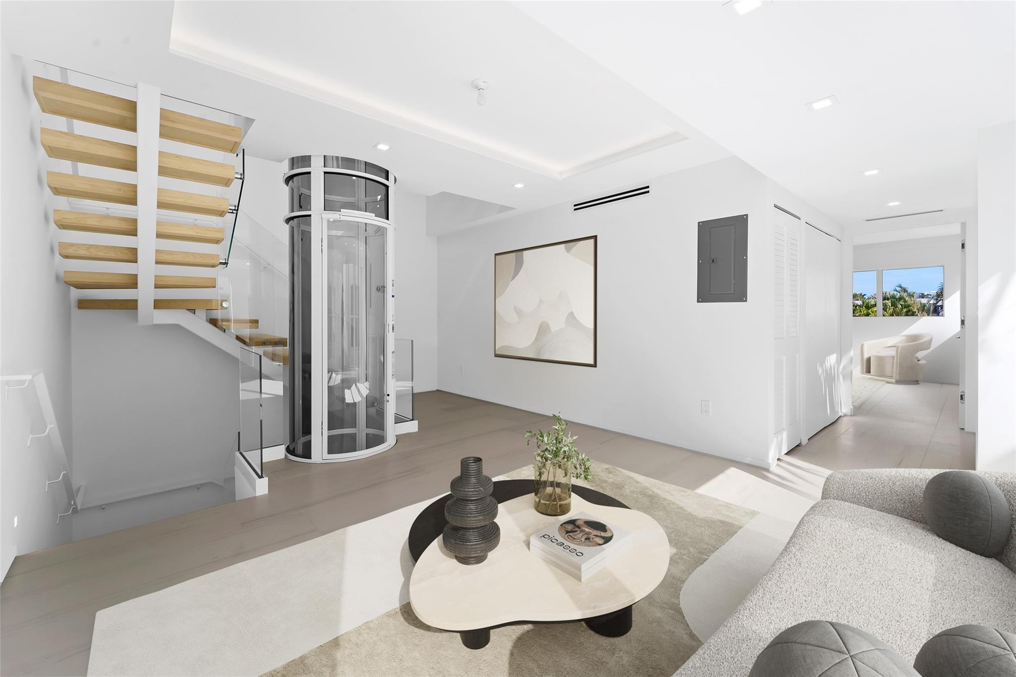 421 Hendricks Isle - Residential