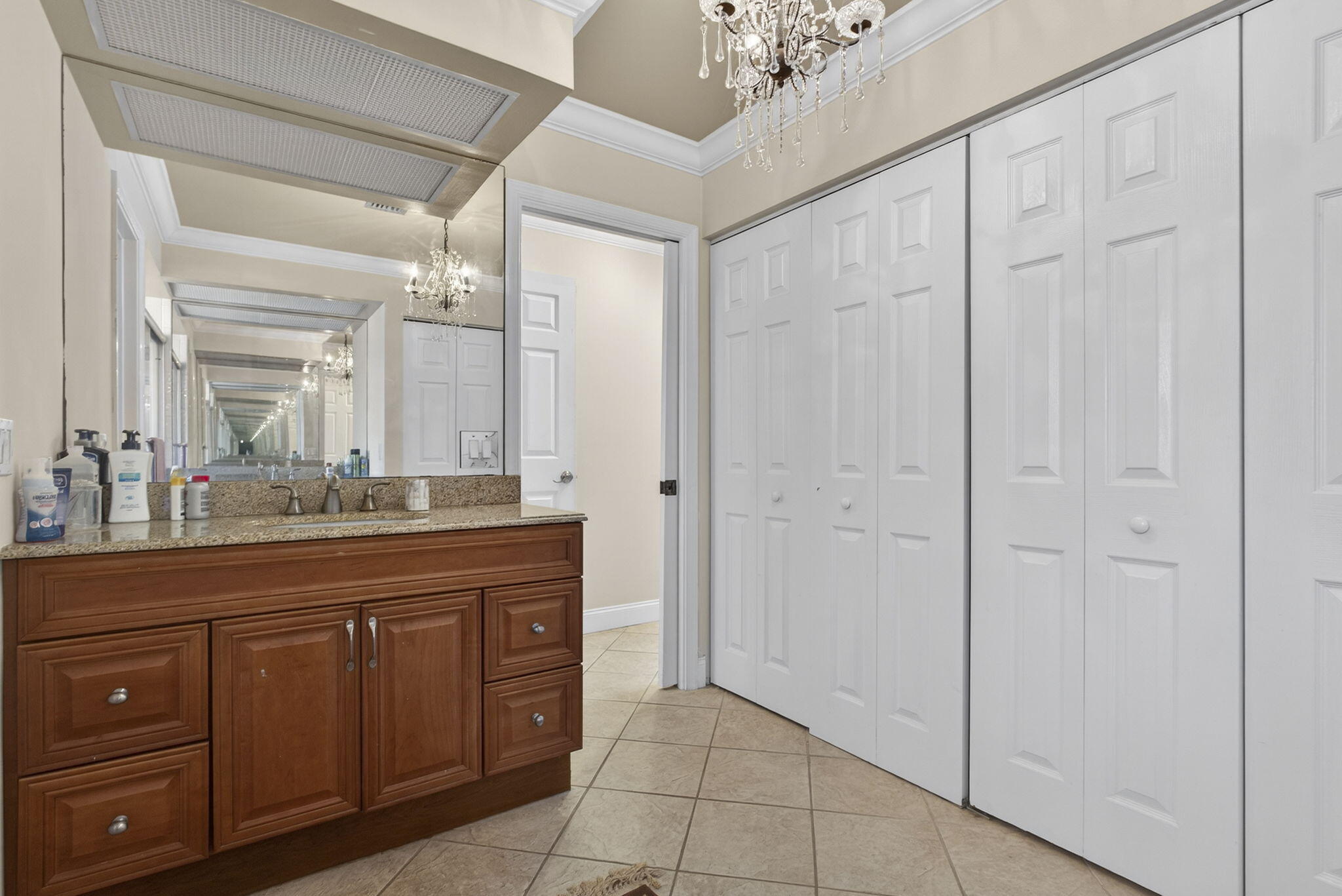 LEXINGTON GREEN CONDO - Residential