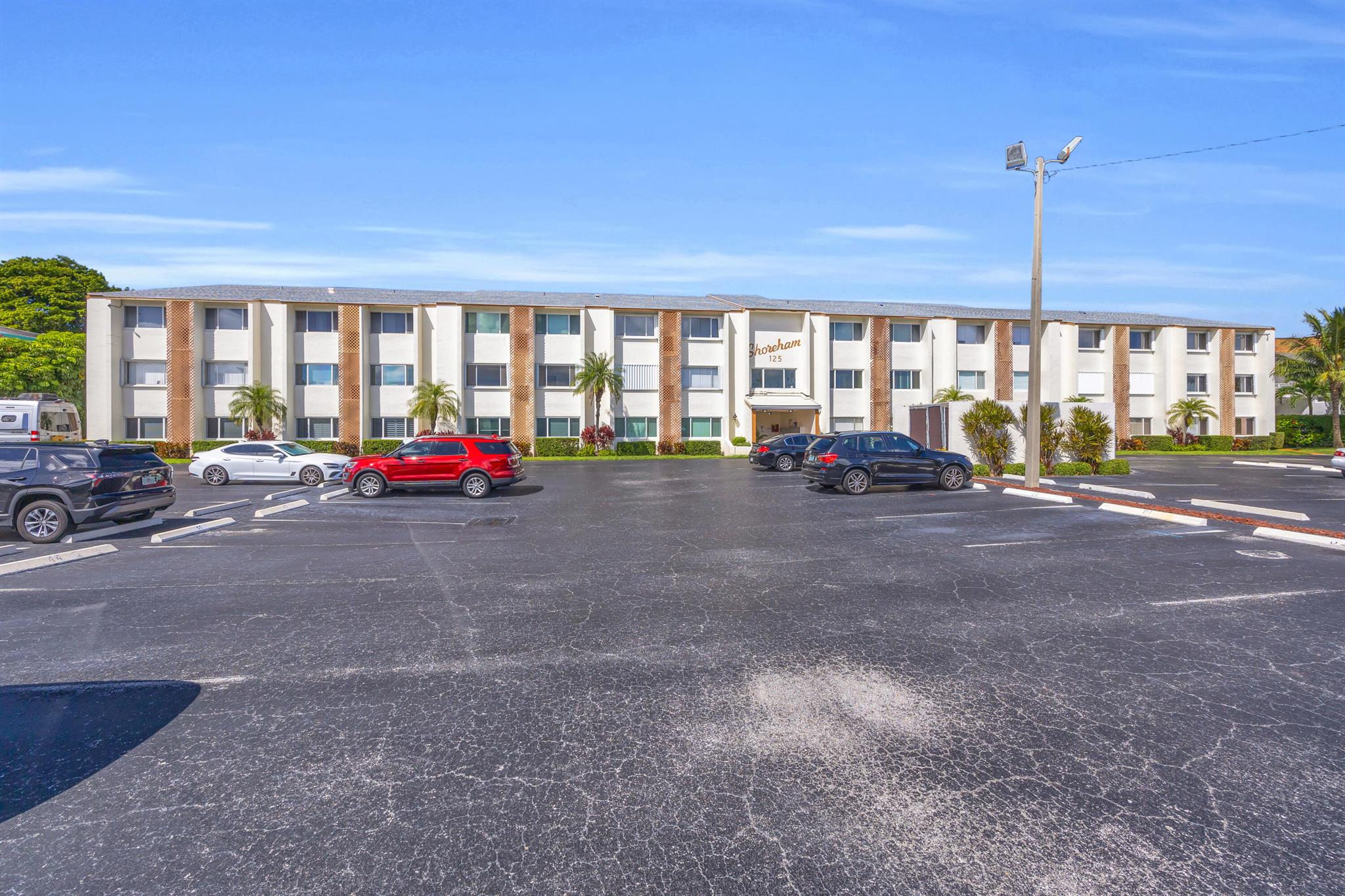 SHOREHAM CONDO - Residential Lease