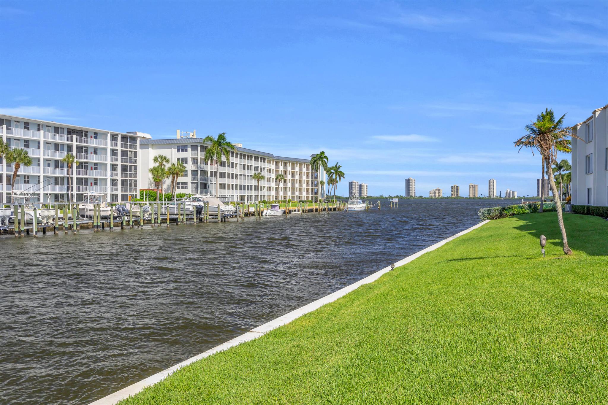 SHOREHAM CONDO - Residential Lease