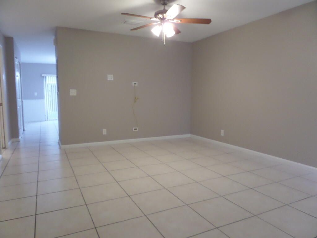 Photo of 882 Summit Lake Drive, West Palm Beach, FL 33406 (MLS # R10969540)