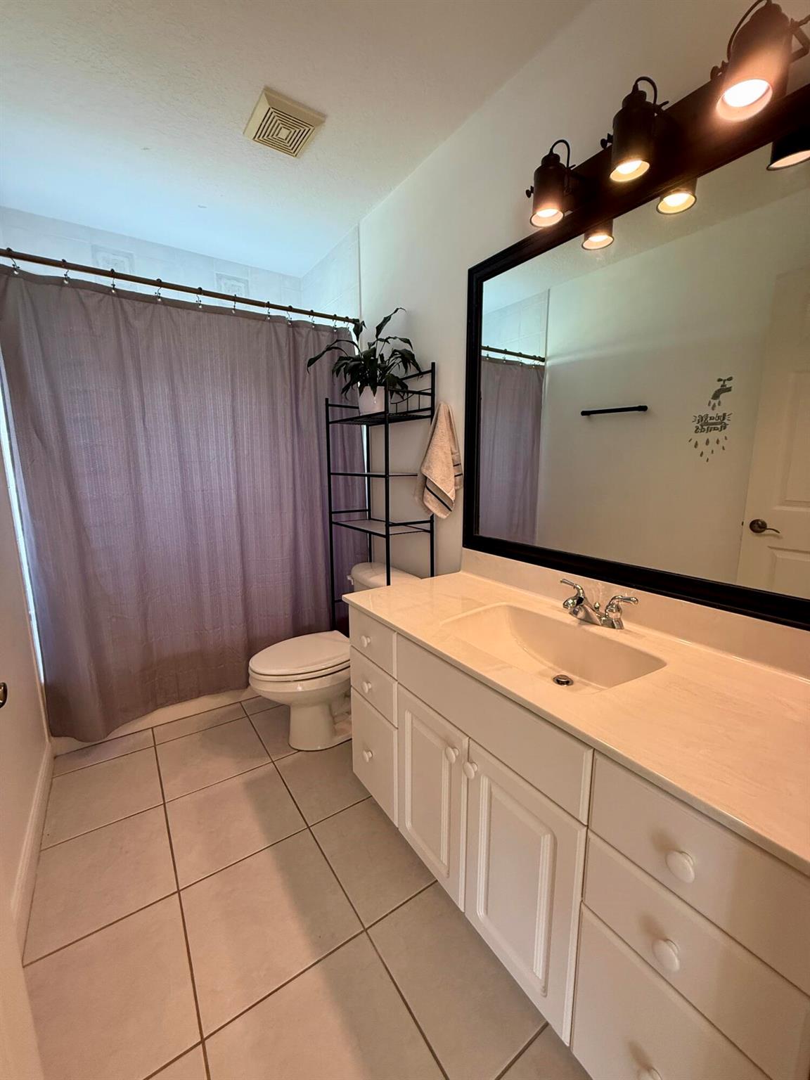 RIVER LANDING - Residential Lease