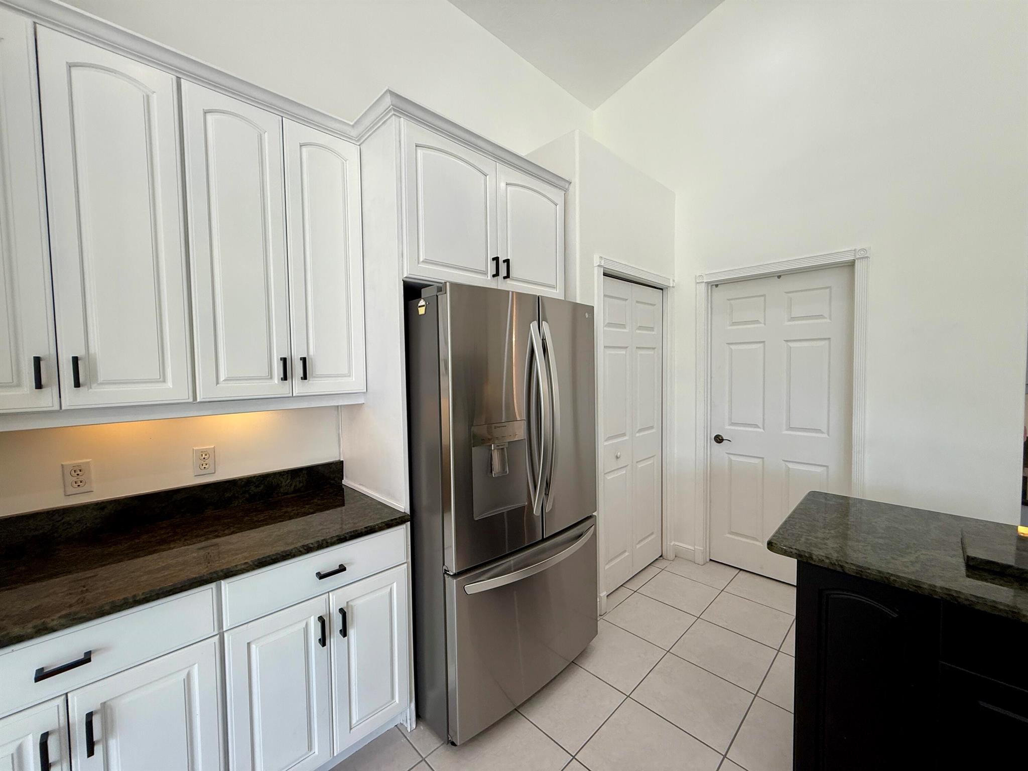 RIVER LANDING - Residential Lease