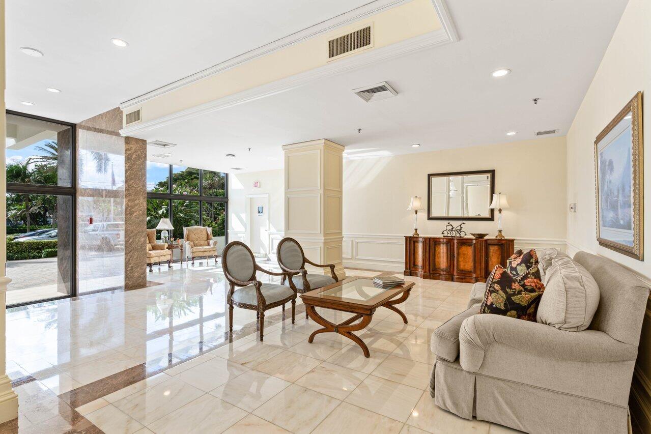 TRAFALGAR OF HIGHLAND BEA - Residential