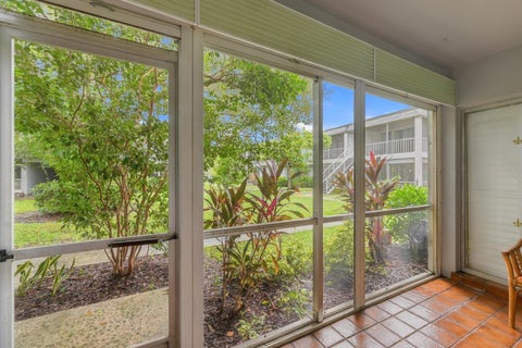 Tiny photo for 424 NW 70TH Avenue #121, Plantation, FL 33317 (MLS # B26075848)