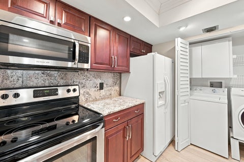 Tiny photo for 424 NW 70TH Avenue #121, Plantation, FL 33317 (MLS # B26075848)