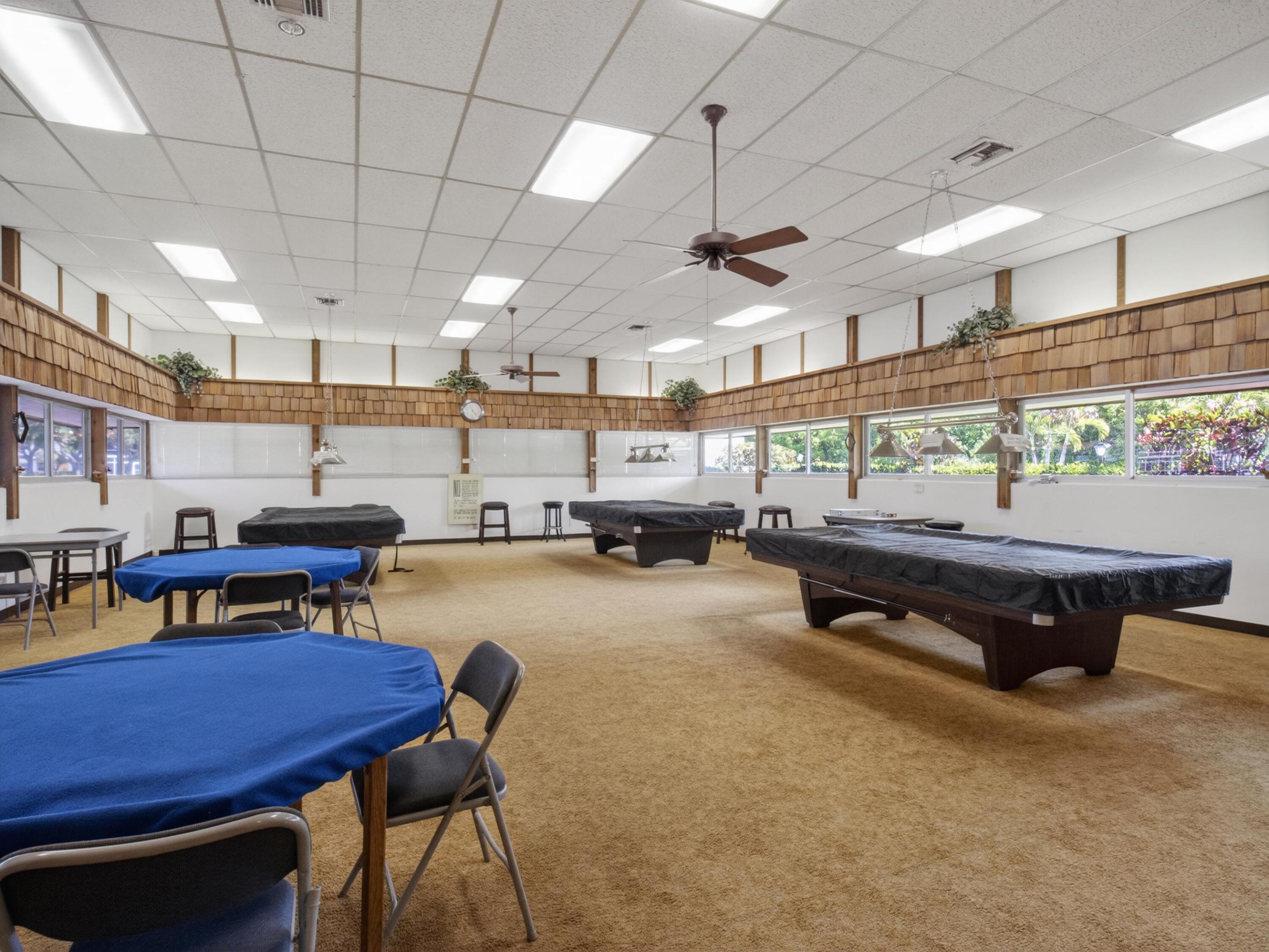 Vista Del Lago - Residential