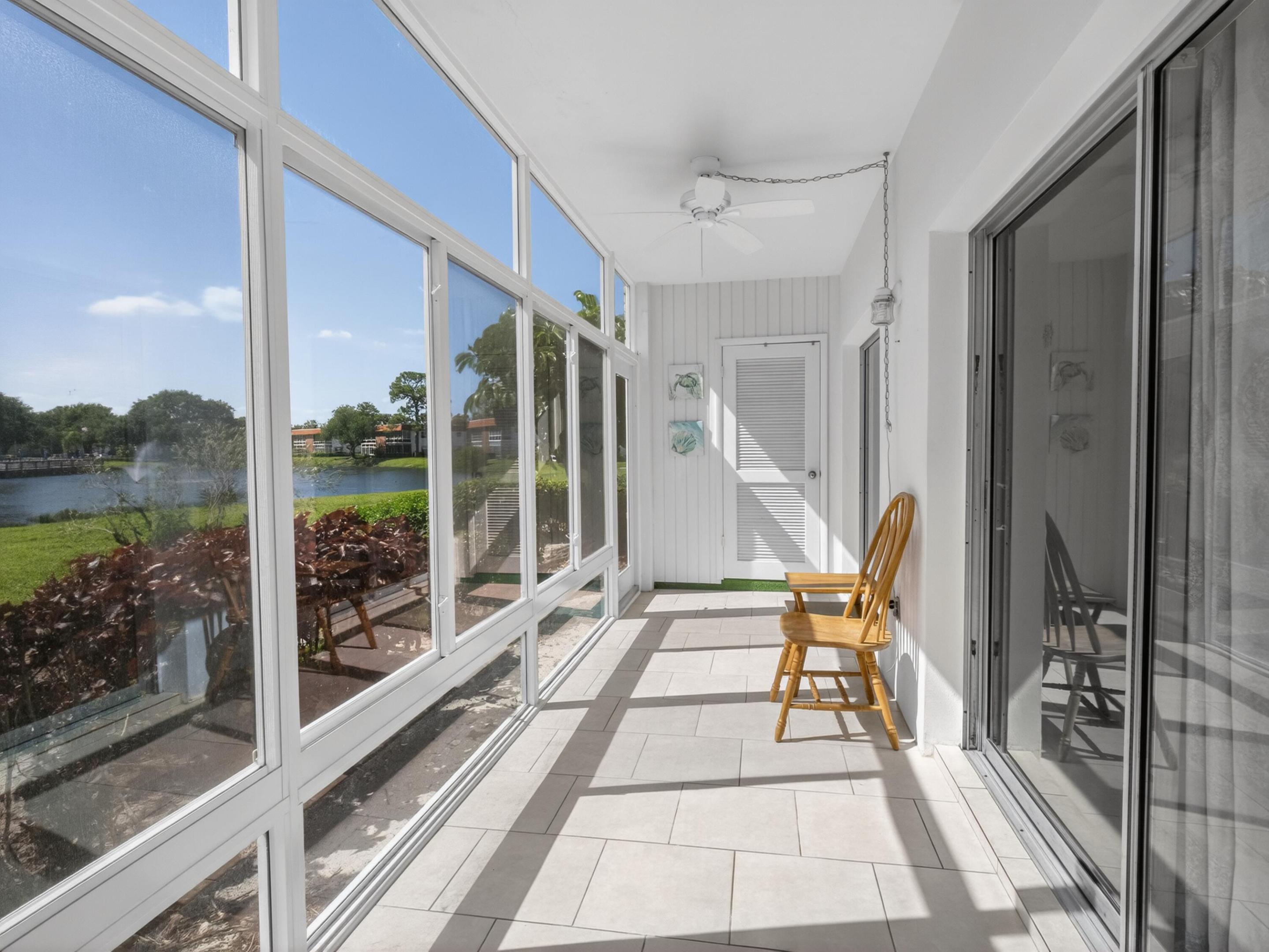 Vista Del Lago - Residential