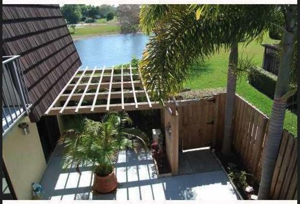 Photo of 1308 13th Lane, Palm Beach Gardens, FL 33418 (MLS # R10713912)