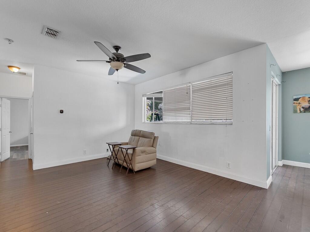 PORT ST LUCIE SECTION 25 - Residential