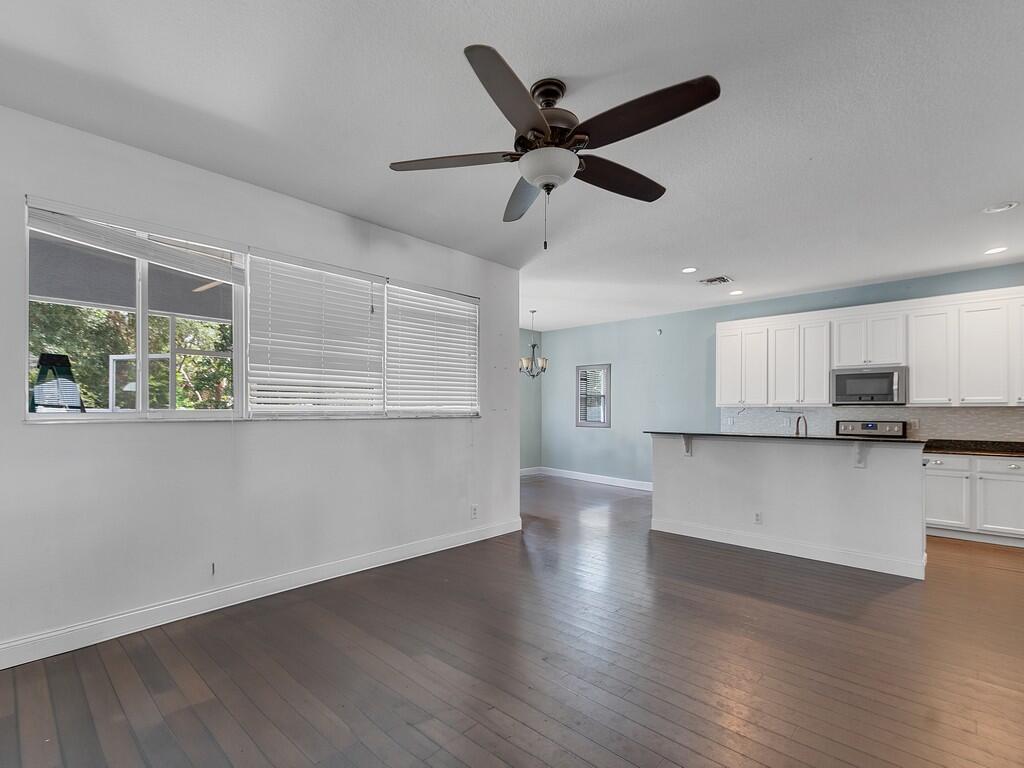 PORT ST LUCIE SECTION 25 - Residential